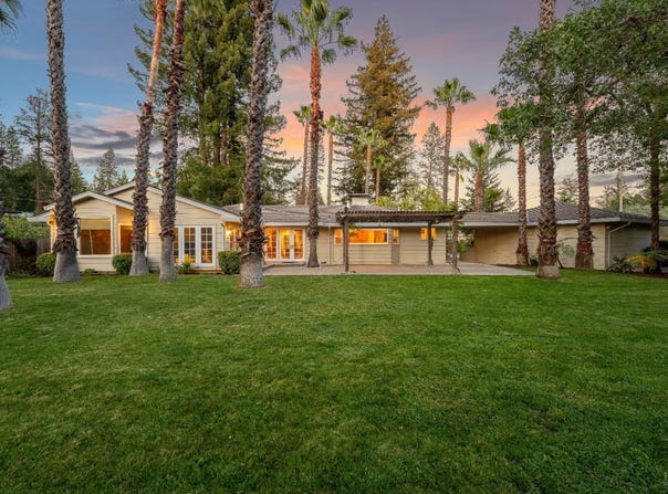 541 Sunset Drive, Angwin, CA 94508