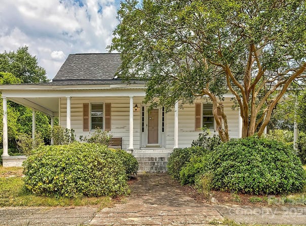 315 E Marion Street, Kershaw, SC 29067