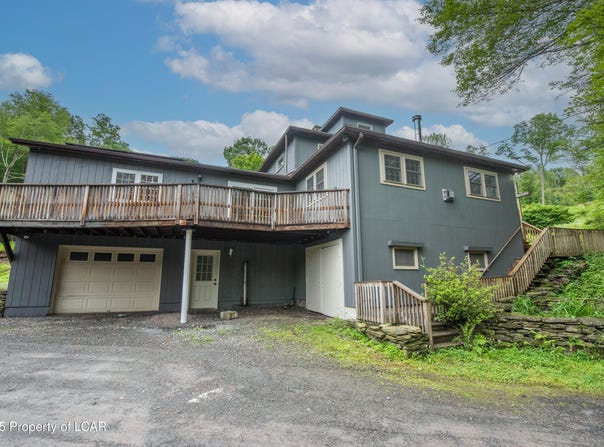 672 Spencer Hill Road, Nicholson, PA 18446