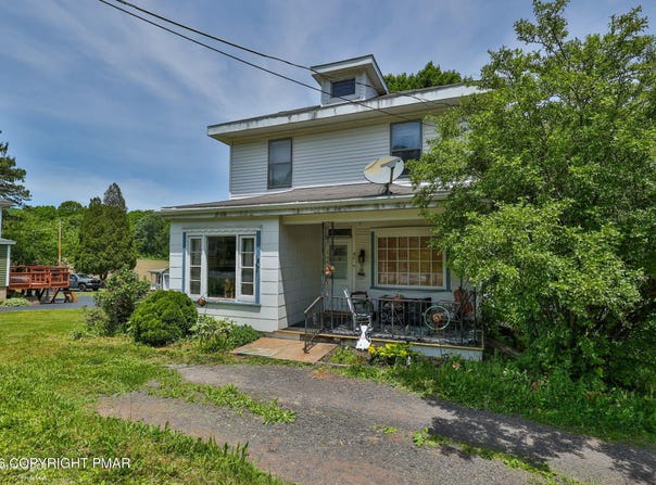 92 Grier Avenue, Barnesville, PA 18214