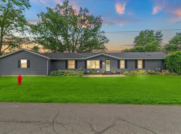 184 E Mann Street, West Mansfield, OH 43358