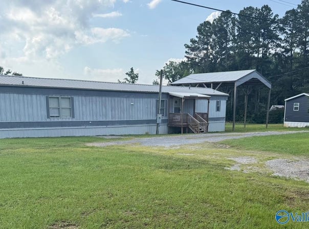 194 County Road 449, Town Creek, AL 35672
