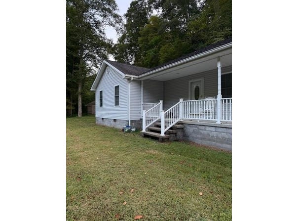 31 Perry Stanley Rd, Hardy, KY 41531