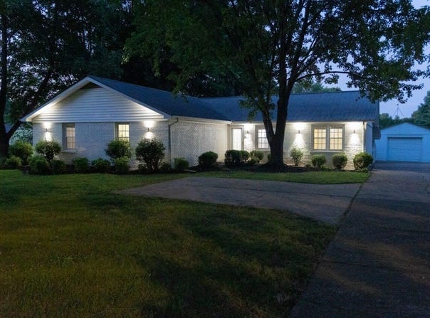 940 Cave Mill Road, Bowling Green, KY 42104