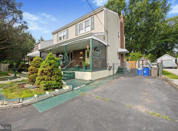 662 S OAK AVENUE, SECANE, PA 19018
