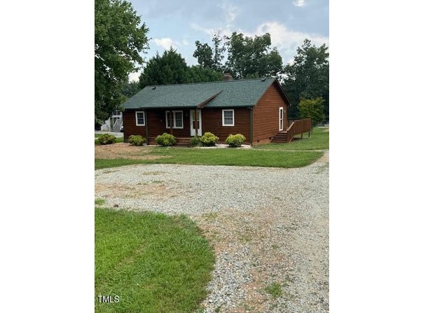 1018 Lakeview Drive, Cedar Grove, NC 27231