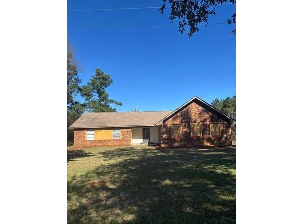 1106 Shivers Rd, Pinola, MS 39149
