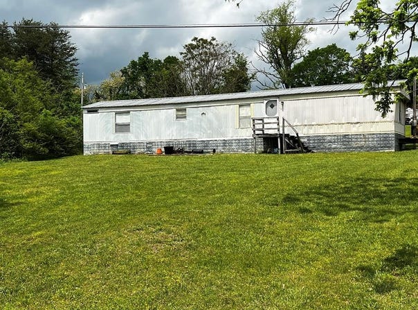 112 -140 Templeton, Spencer, TN 38585