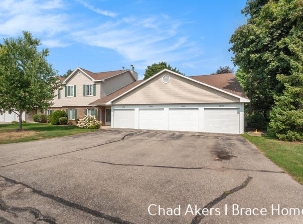 3100 Windcrest Court NE, Grand Rapids, MI 49525