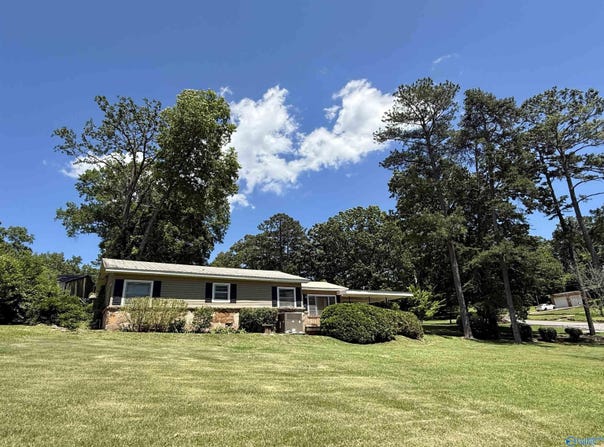 109 Althea Street, Gadsden, AL 35904