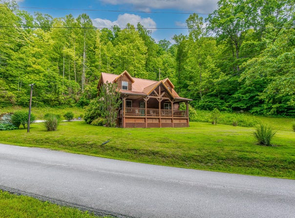 170 Birch Hollow Road, Stanton, KY 40380
