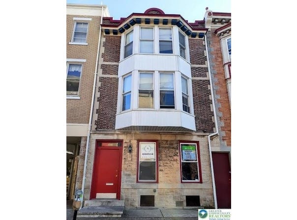 1116 W Hamilton Street unit: 2Nd Floor-#2R, Allentown City, PA 18101