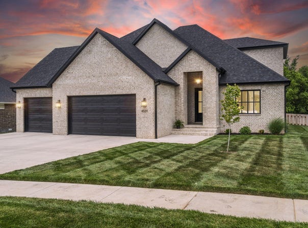 4531 E Hidden Oak Street, Springfield, MO 65802