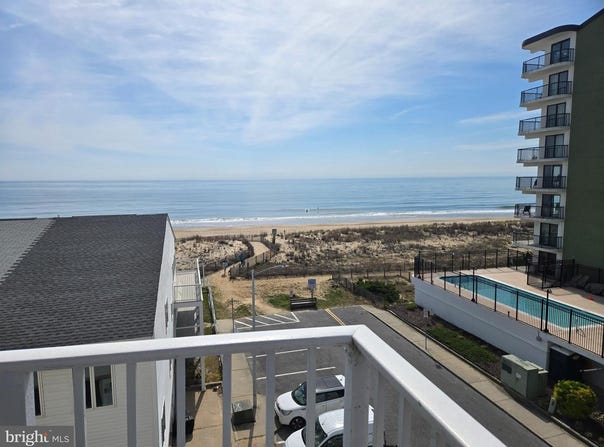 8 35TH ST #401, OCEAN CITY, MD 21842