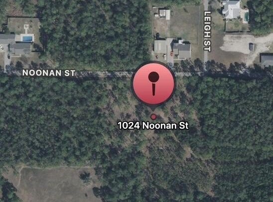 1024 Noonan St, Waveland, MS 39576