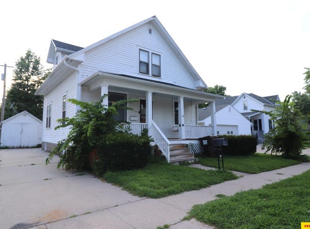 335 N Maple Street, Fremont, NE 68025