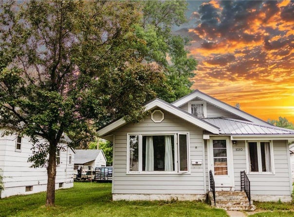 1010 8th Street, International Falls, MN 56649