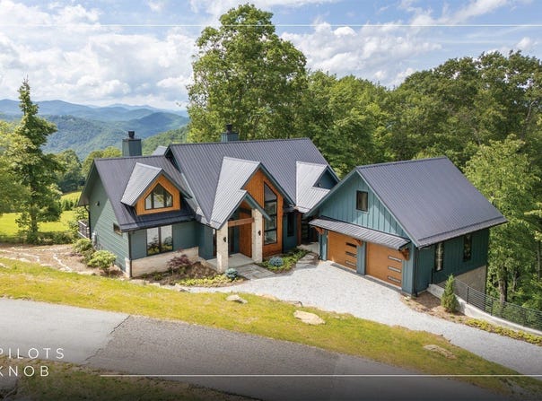 964 Bridgestone Drive, Glenville, NC 28736