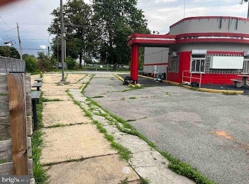 1609 NORTHEAST BOULEVARD, WILMINGTON, DE 19802