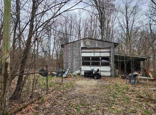 856 Lions Drive, Rome City, IN 46784