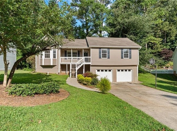 2573 Kennesaw Springs Court NW, Kennesaw, GA 30144