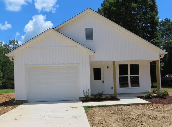 63 EVANS Cir, Jasper, AL 35501