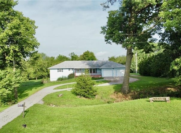 31 SE 15th Avenue, Trenton, MO 64683