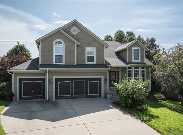5817 Millbrook Street, Shawnee, KS 66218