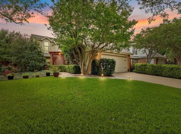 14683 Plage Lane, Addison, TX 75001