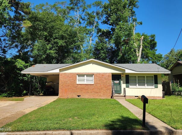 213 Holly Drive, Natchez, MS 39120