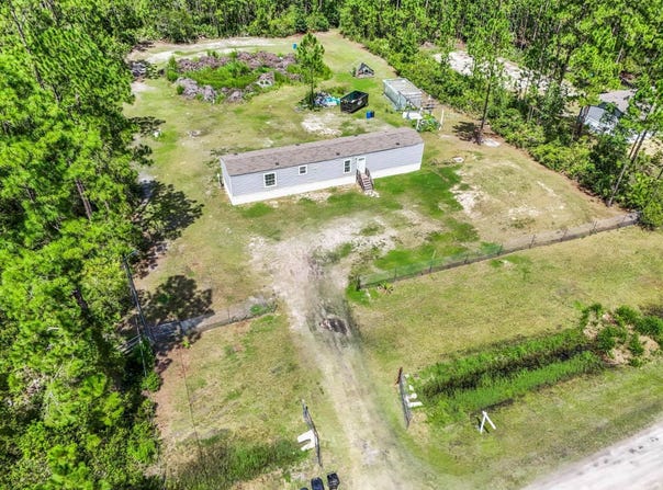 134 E Alachua St, Palatka, FL 32177