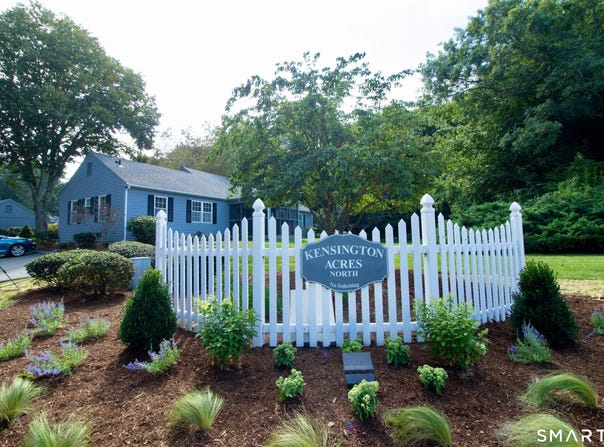 1 Hampshire Road, Madison, CT 06443