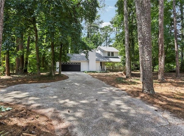 4859 Port Drive, Douglasville, GA 30135