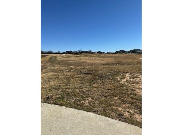 2057 Vaquero Drive, Weatherford, TX 76088