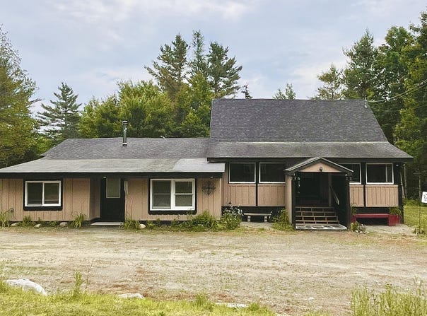 2431 Lee Road, Lee, ME 04455