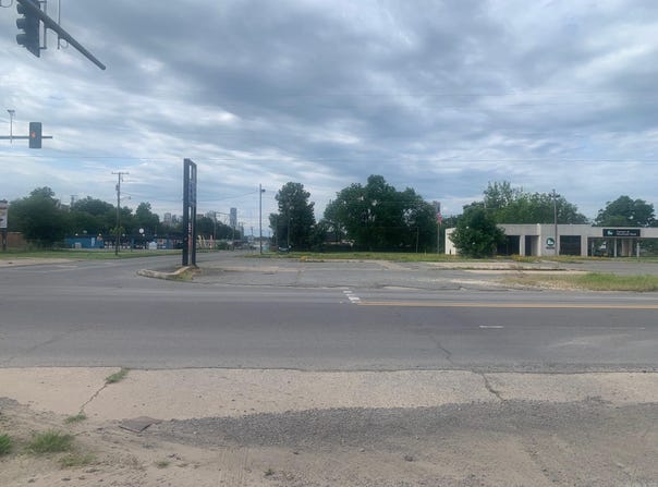 819 N Main St, Stuttgart, AR 72160