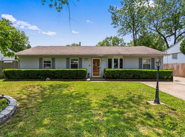 2503 Maplewood Drive, Champaign, IL 61821