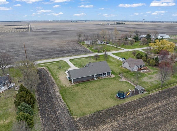 706 Pleasant Street SE, Bondurant, IA 50035