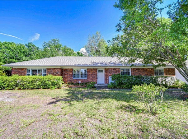 13329 N ARMENIA AVENUE, TAMPA, FL 33613
