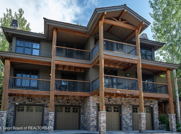 526 LOWER SNOW KING Loop, Jackson, WY 83001