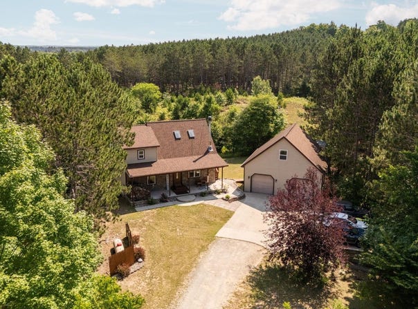 8433 Dell Road, Kingsley, MI 49649