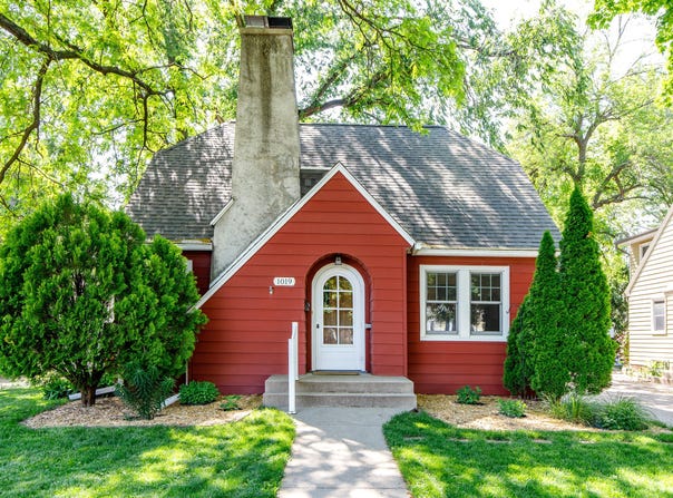 1019 Harding Avenue, Ames, IA 50010