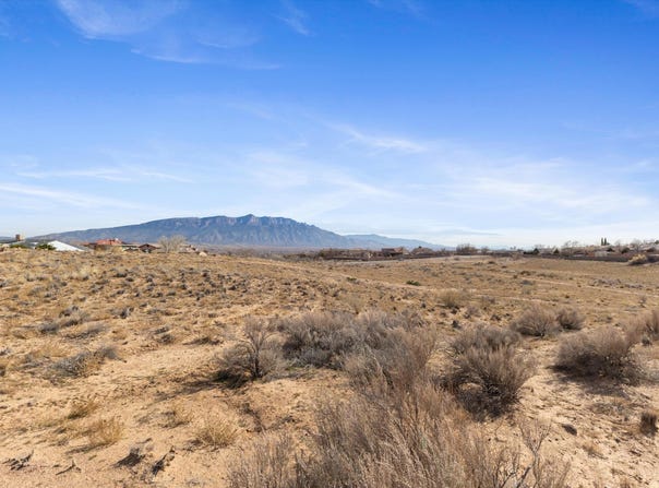 2801 Willow Creek Road NE, Rio Rancho, NM 87144