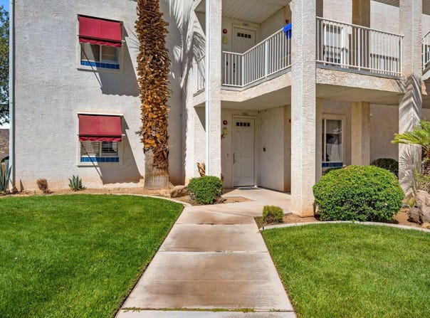 1845 W CANYON VIEW DR, St George, UT 84770