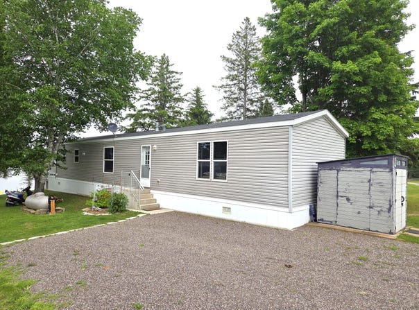 6882 EAGLE LANDING LN, Land O Lakes, WI 54540
