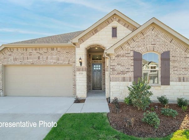 4924 Hitching Post Drive, Fort Worth, TX 76036