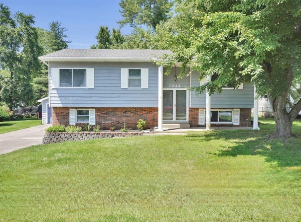7244 Oaklawn Drive, Newburgh, IN 47630