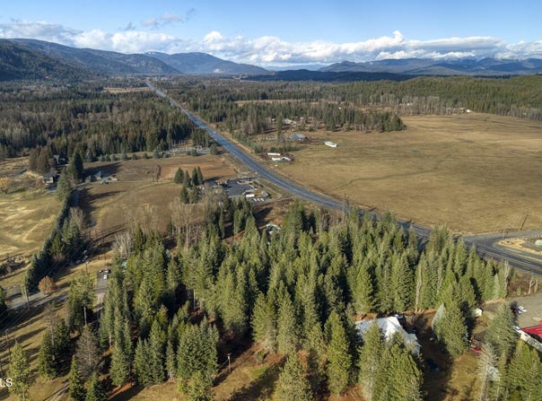 64 W Bronx Rd, Sandpoint, ID 83864