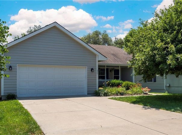 397 REDMOND Street, Excelsior Springs, MO 64024
