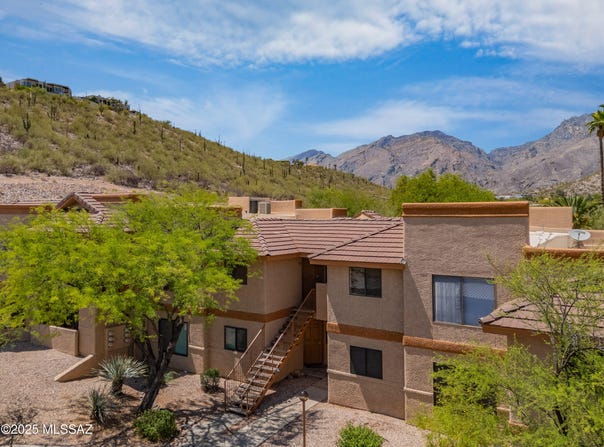 7255 E Snyder Road, Tucson, AZ 85750